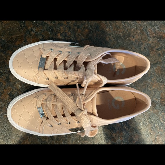 Guess shoes - Picture 4 of 6